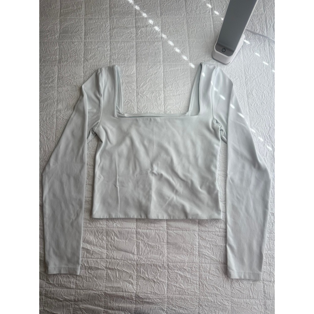 Aritzia Babaton Contour Long Sleeve Square Neck Top Light Blue Size M